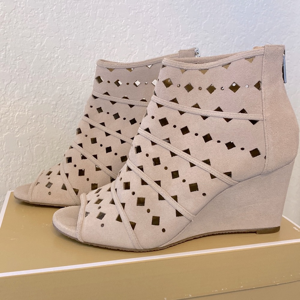 Michael Kors Wedge heel sandals